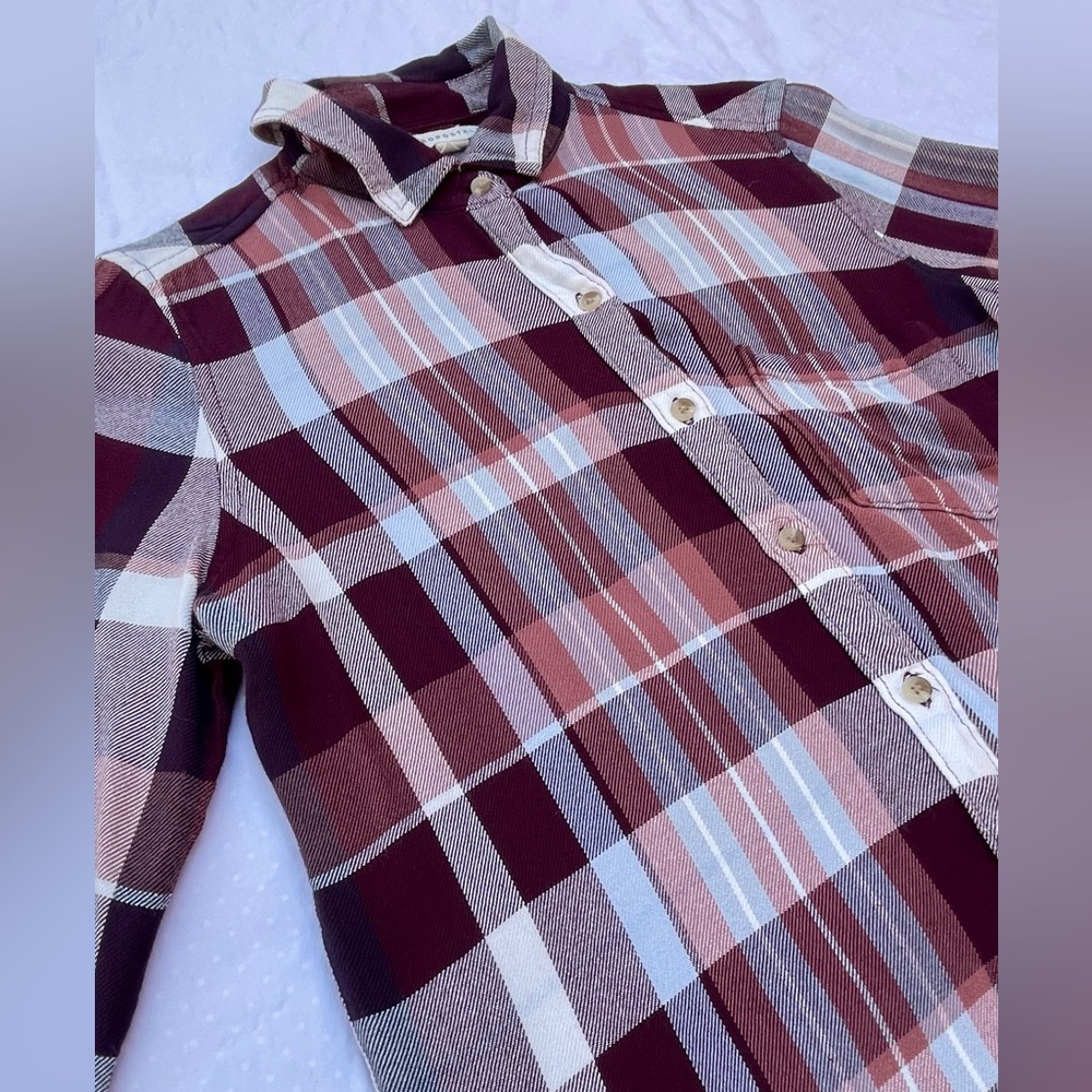 Aeropostale Plaid Long Sleeve Shirt Red White Pink and Purple